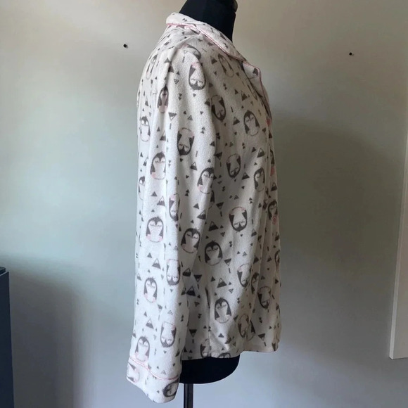 La Vie En Rose | Long Sleeve Button Down Pajama Top - Picture 3 of 6